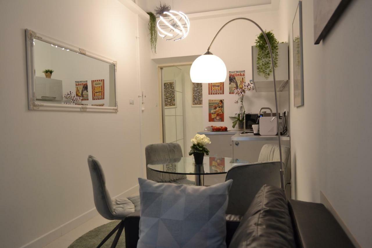 City Corso Apartman Budapest Exterior photo
